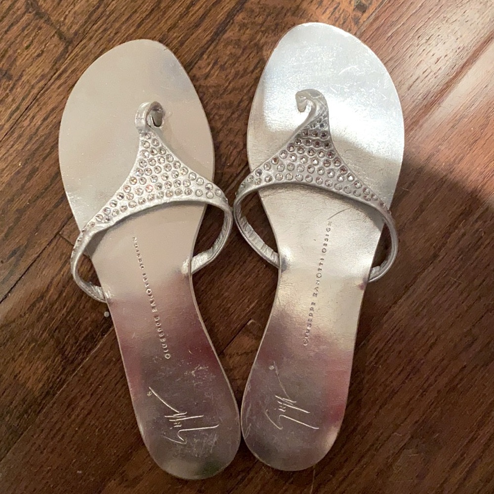 Giuseppe zanotti silver sandals sz 38